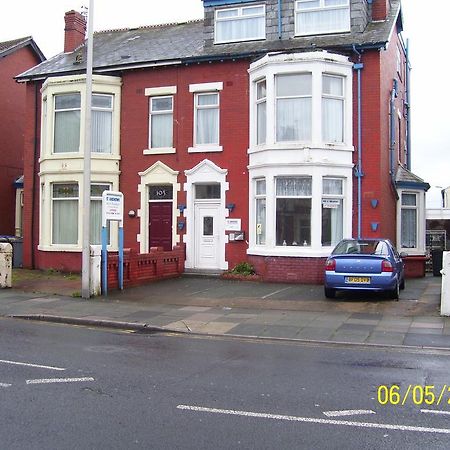 St Andrews Guesthouse Blackpool Exterior photo